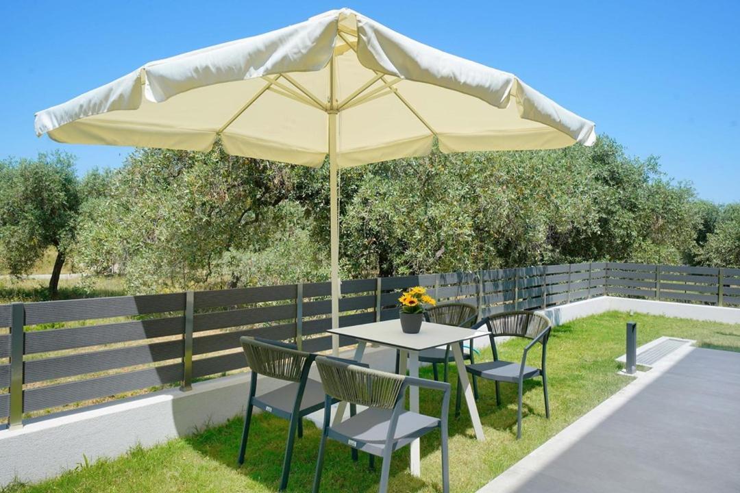 Olia Thassos - Luxury Apartments Экстерьер фото